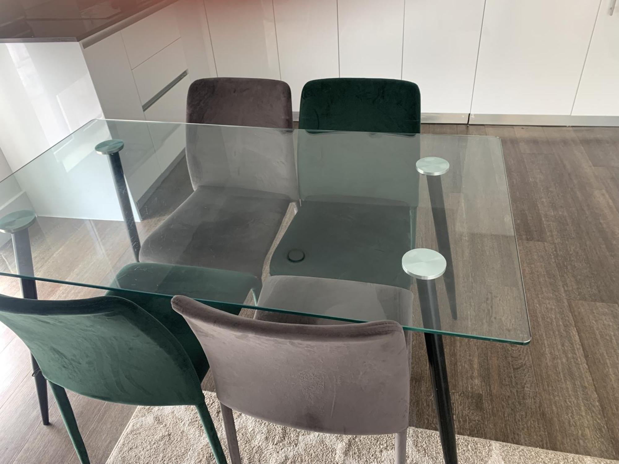 2 Bedroom 2 Bath 1 Ensuite In Roya Asenal Beautiful Views & Parking 런던 외부 사진